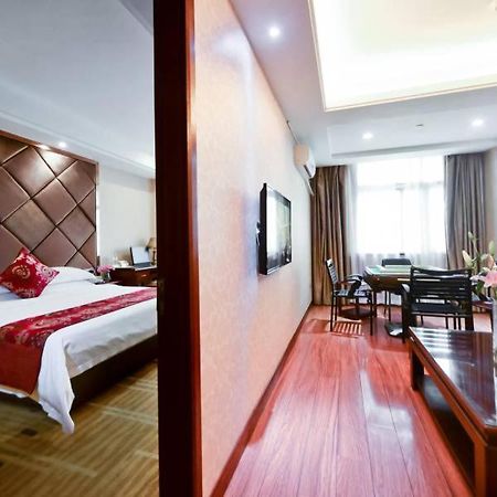 Vienna Hotel Nanning Jiangnan Wanda Exterior photo