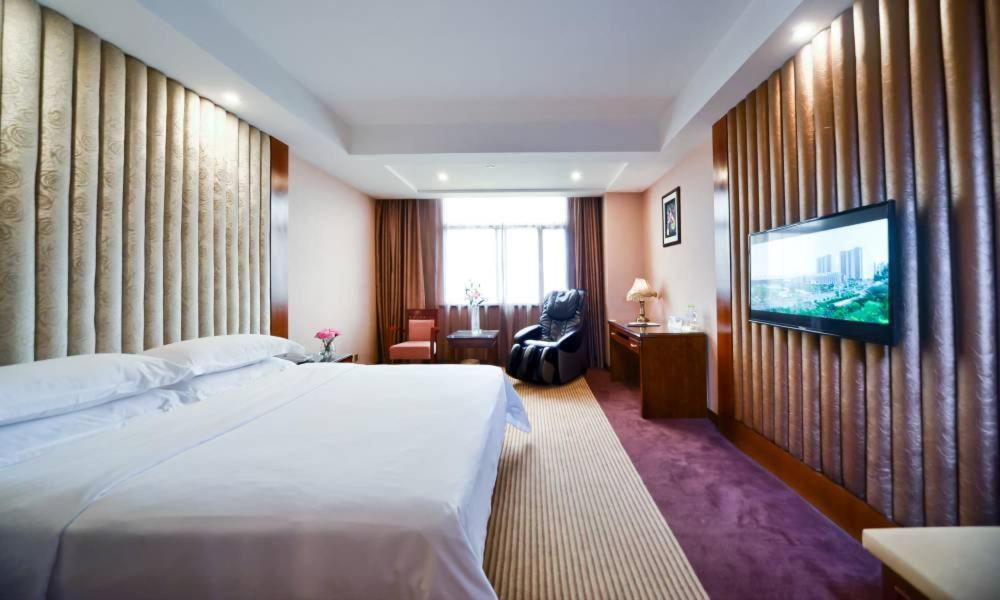 Vienna Hotel Nanning Jiangnan Wanda Exterior photo